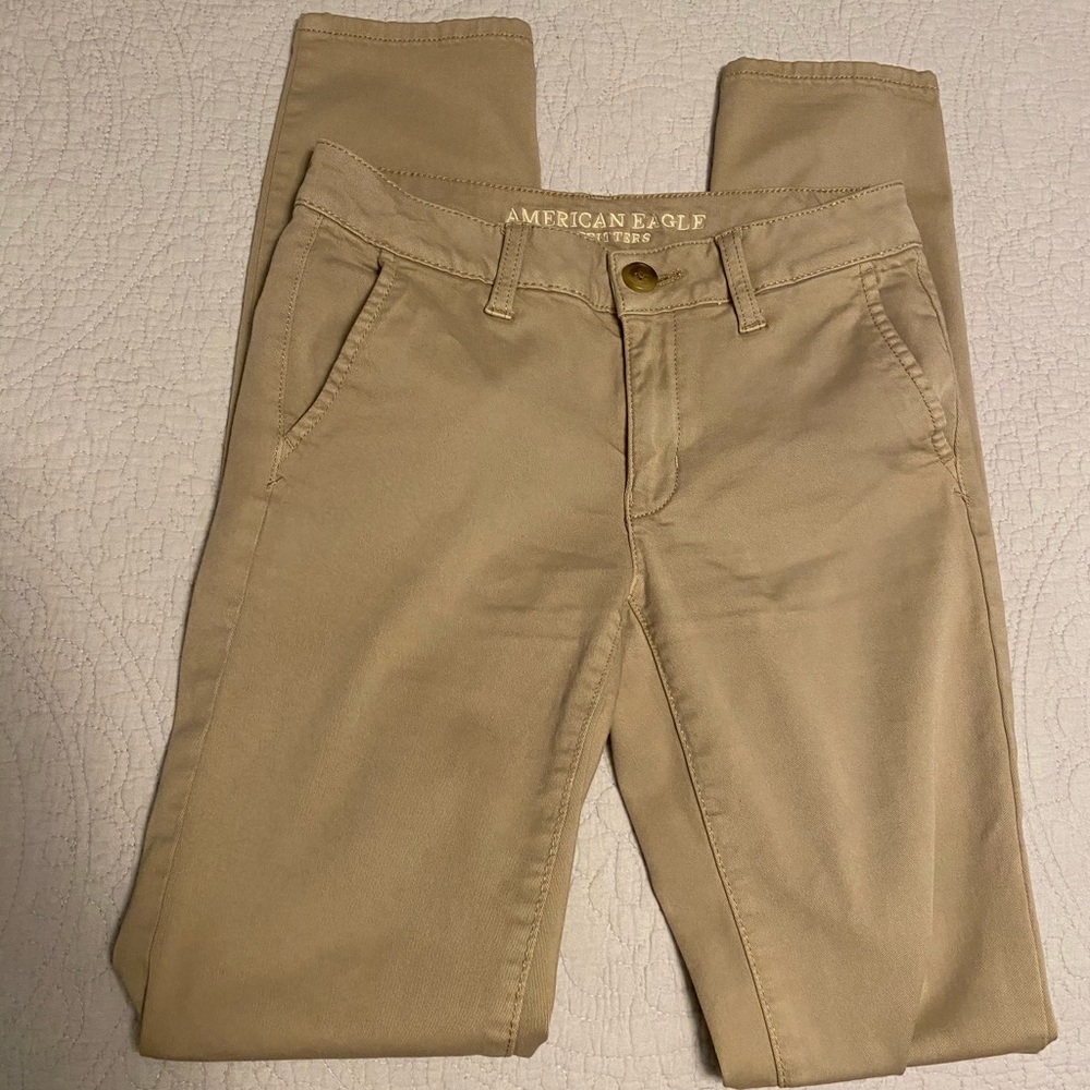 American Eagle 4 Long Khaki Skinny Pants